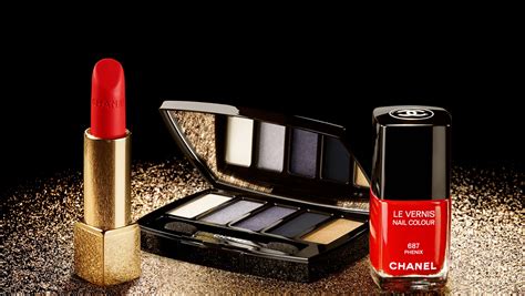 chanel kerst make up 2021|chanel essentials makeup.